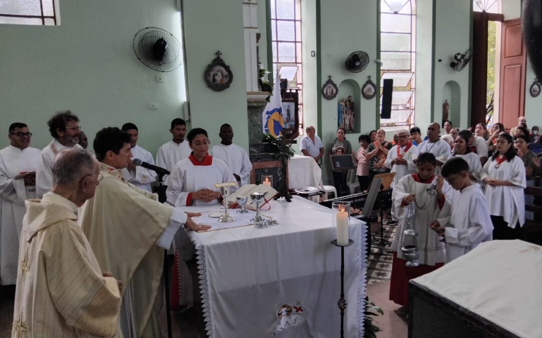 Dia da Natividade de São João Batista reúne fiéis com missa solene, cultura e procissão no bairro do Sancho