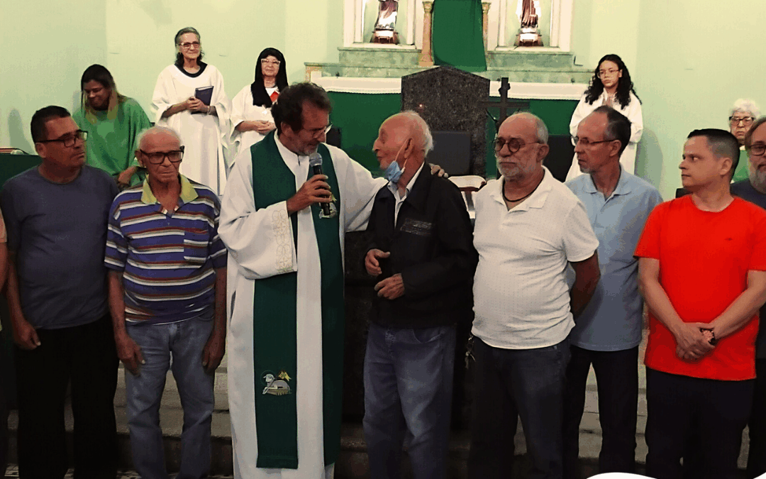 Celebrando o dom da vida de nosso querido Pároco, Pe. Irismar Farias 🎉🙏